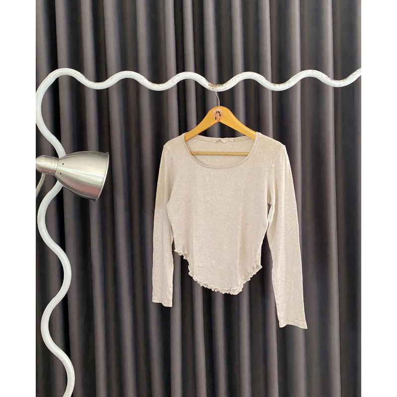 Queenlove - Kaos UNIQLO wanita| atasan wanita UNIQLO| kaos wanita import