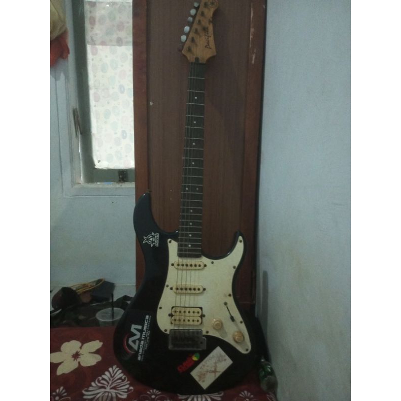 Guitar Elektric / Gitar Listrik Yamaha Pacifica 112J / PAC112J