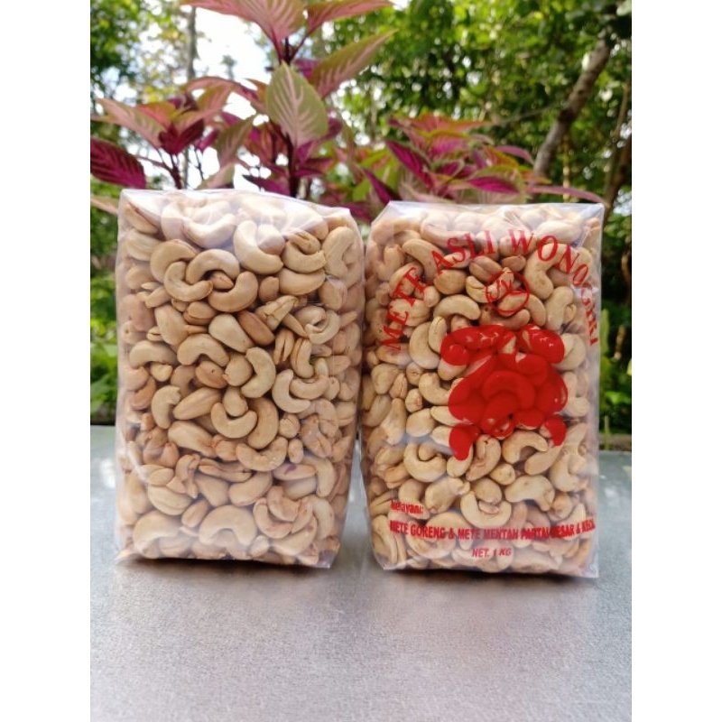 

TERLARIS!! KACANG METE MEDE GORENG BAWANG 1KG