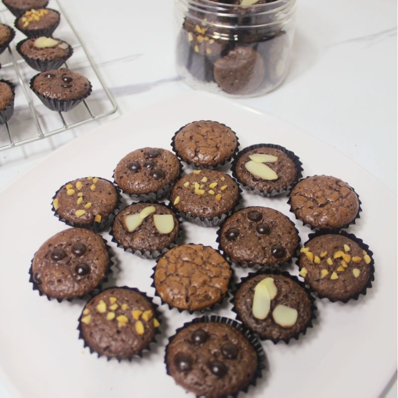 

Mini Brownies Cup Toples Tabung 400 ml