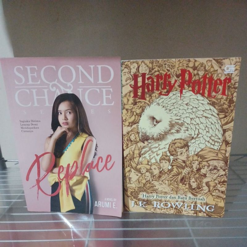 

Second Choice dan Harry Potter dan batu bertuah