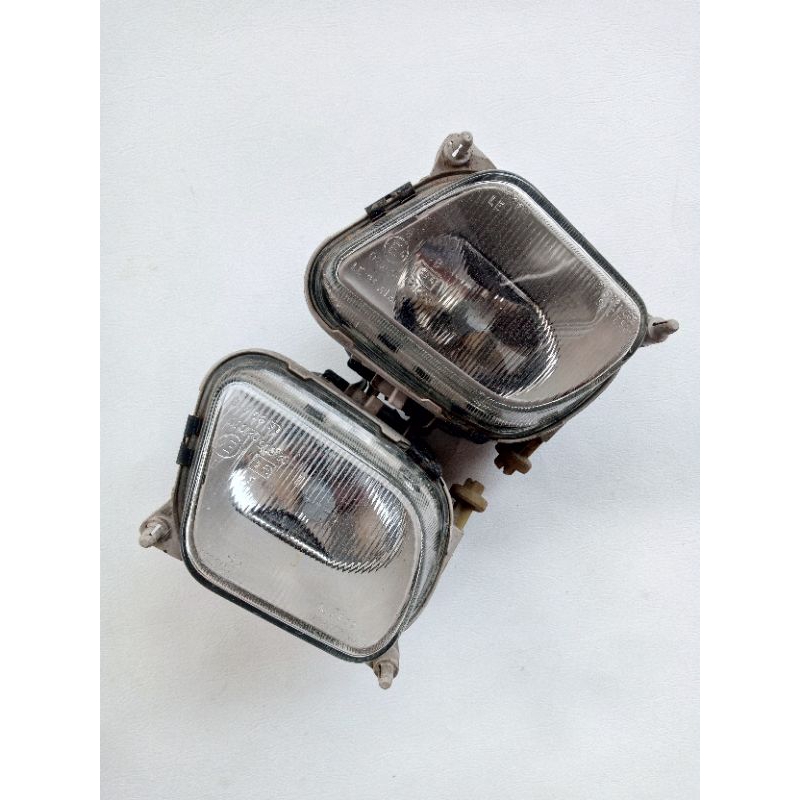 Foglamp fog lamp lampu kabut Mercedes Benz Mercy W210 original copotan