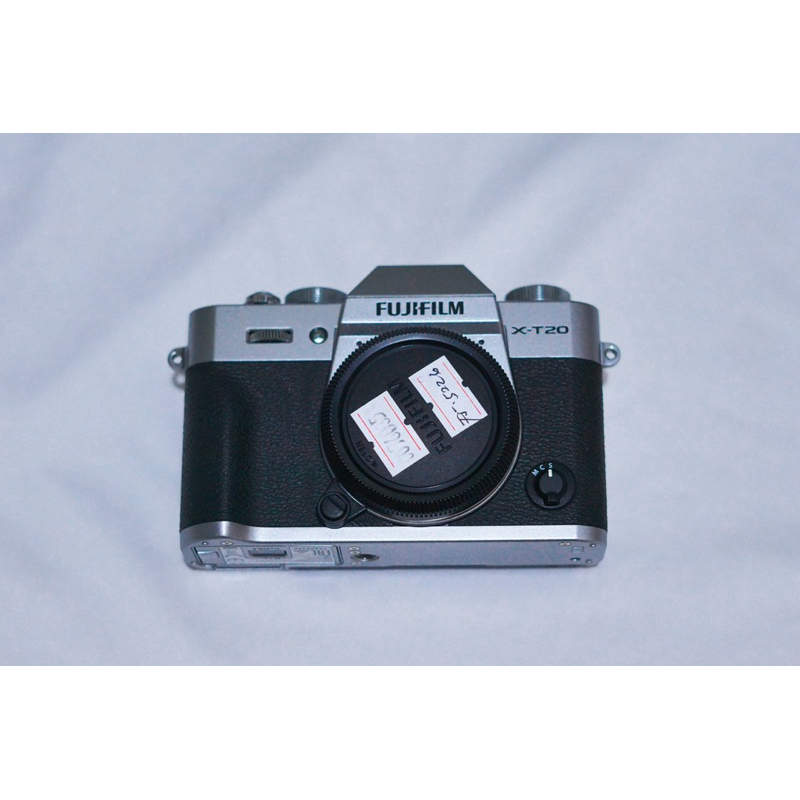 FUJIFILM XT-20 (BODY ONLY)