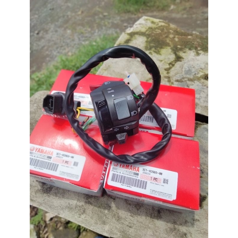 Holder kiri Vixion old original