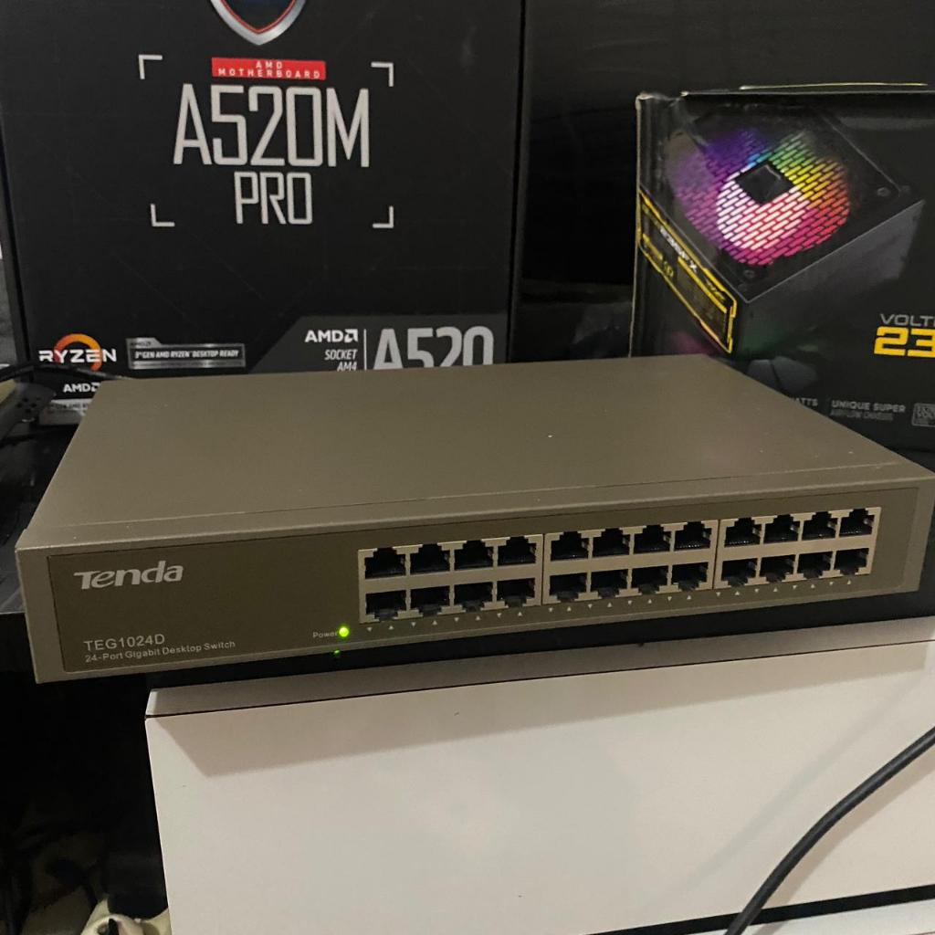 SWITCH HUB TENDA GIGABIT 24 PORT (SECOND)