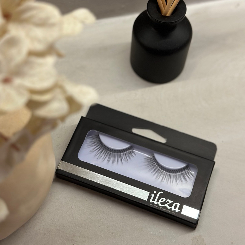 EVITA - Premium Eyelash Extension - Reusable - Natural Look 02