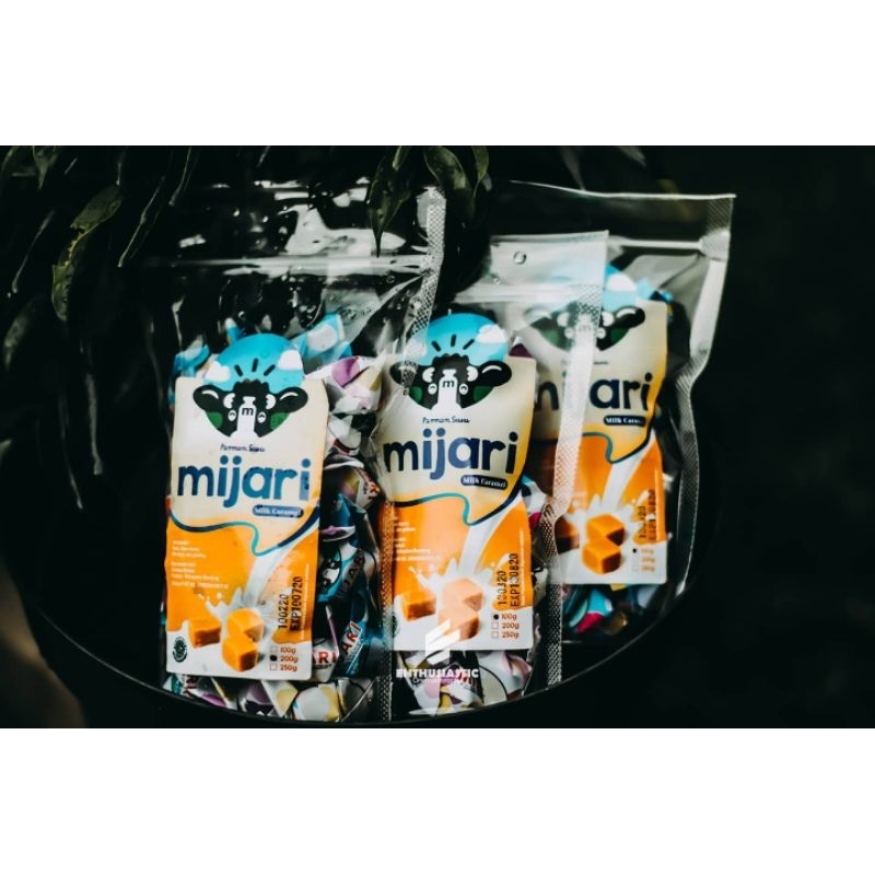 

MIJARI Milk Caramel 100gr. Permen Susu Karamel, oleh-oleh asli Ciwidey Bandung Jawa Barat