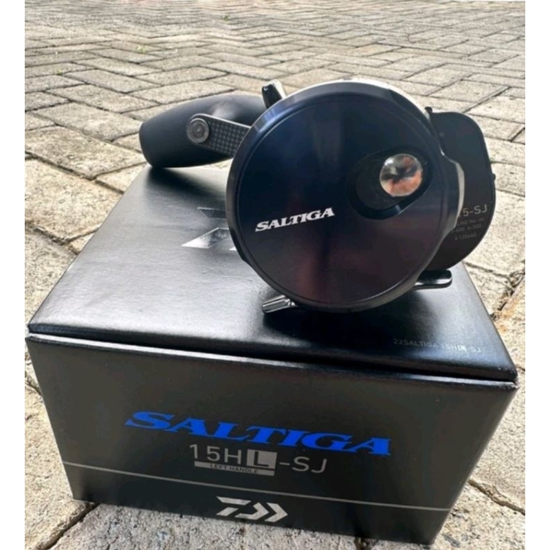 REEL DAIWA SALTIGA MODEL 2022 15 HL-SJ | 15 H | 15 HL GARANSI RESMI | OH OVERHEAD REEL