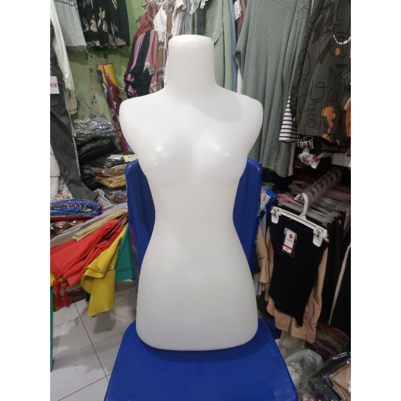 manekin patung baju, setengah badan