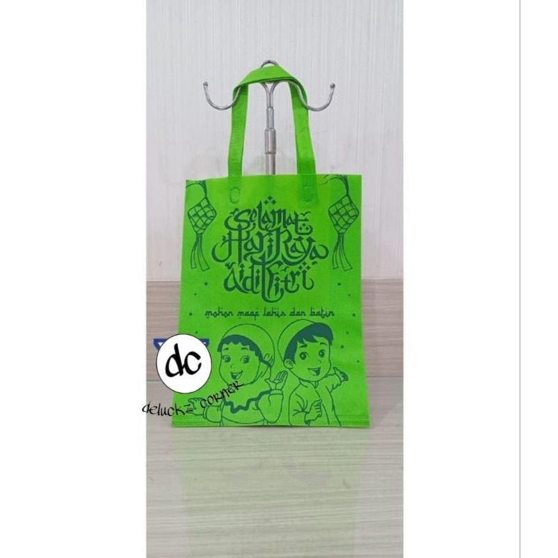 

Tas Spunbond Lebaran Gambar Anak size M dan L