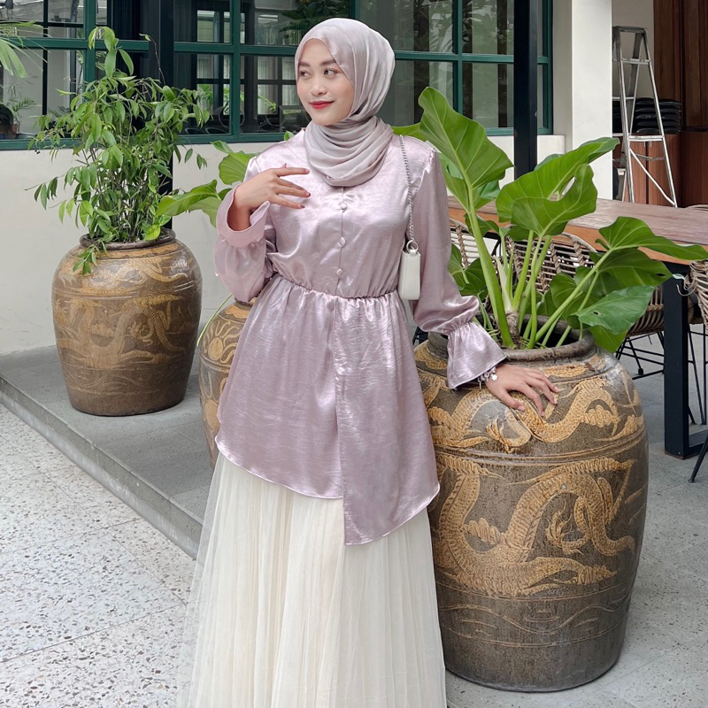 Moon Mode - Halwa Blouse | Raya Blouse | Blouse Lebaran | Baju Lebaran | Tunik Lebaran | Blouse Silk