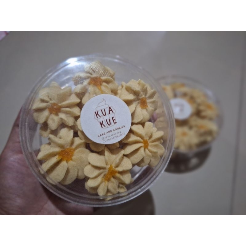

[kuakue]semprit mawar kue kering lebaran