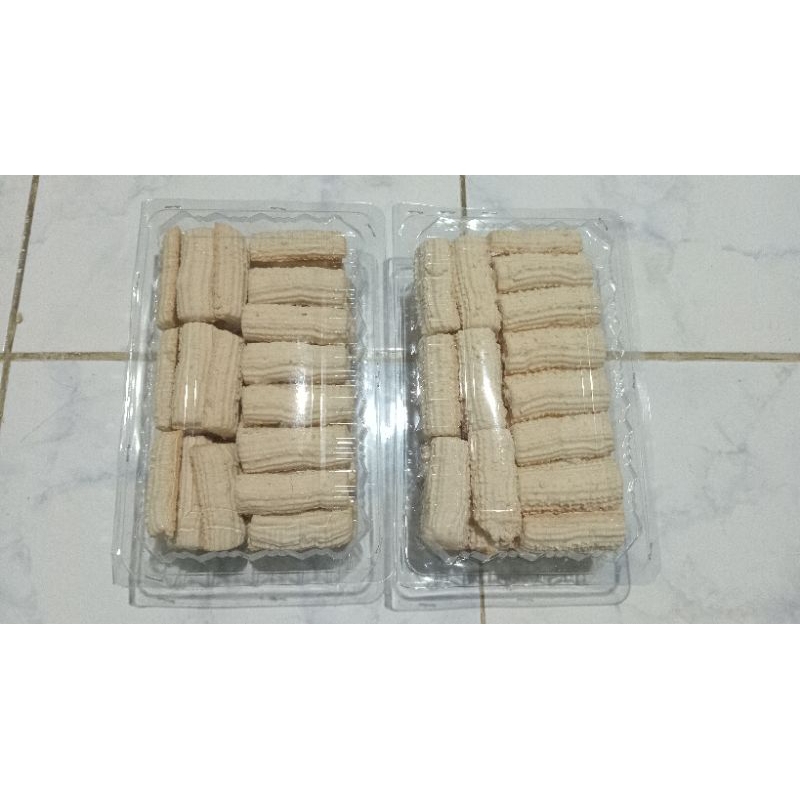 

KUE SEMPRITE HOME MADE