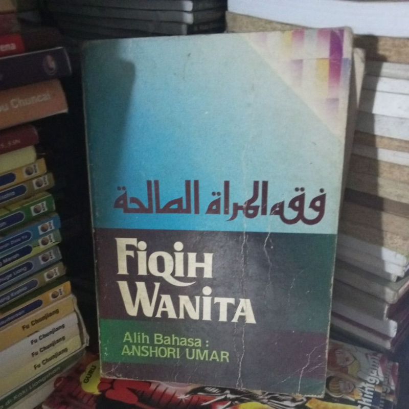 BUKU FIQIH WANITA OLEH ANSHORI UMAR