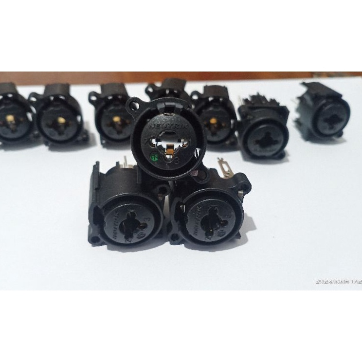 Produk Soket Multi Canon Akai Neutrik Original