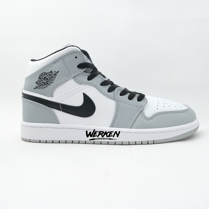 Air Jordan 1 Mid Light Smoke Grey