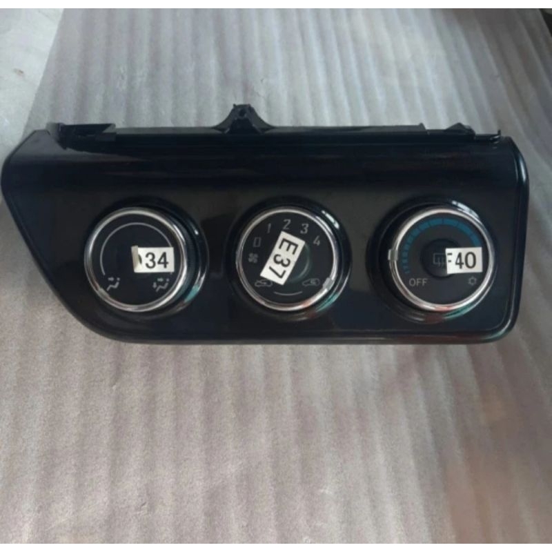 Indikator AC Toyota Sienta