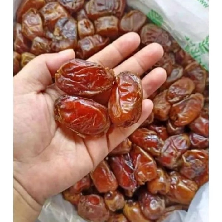 

Ready Stok Kurma Madu Mesir 1kg Kurma Mesir Golden Valley