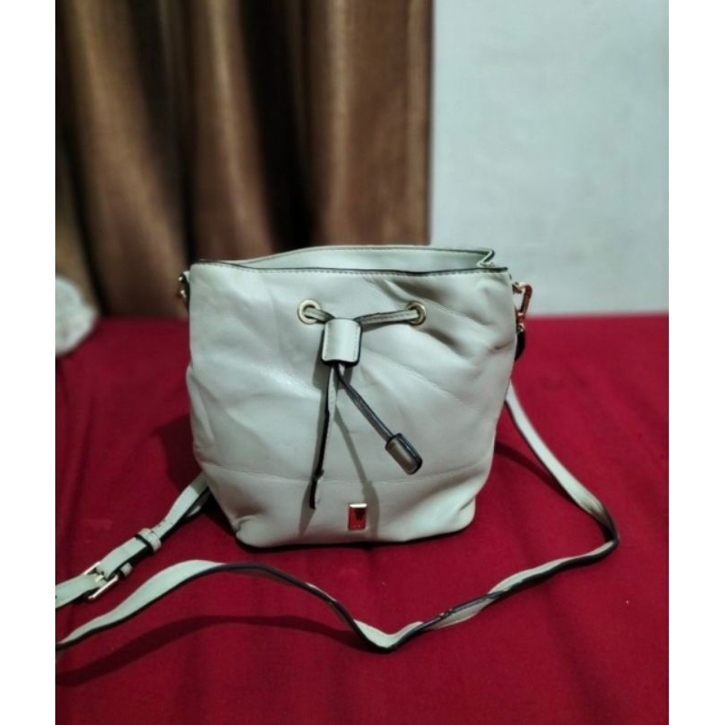 tas kulit tebal brand latem