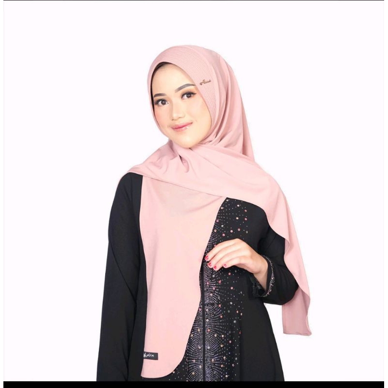 segitiga Haura Pet by  Alwira