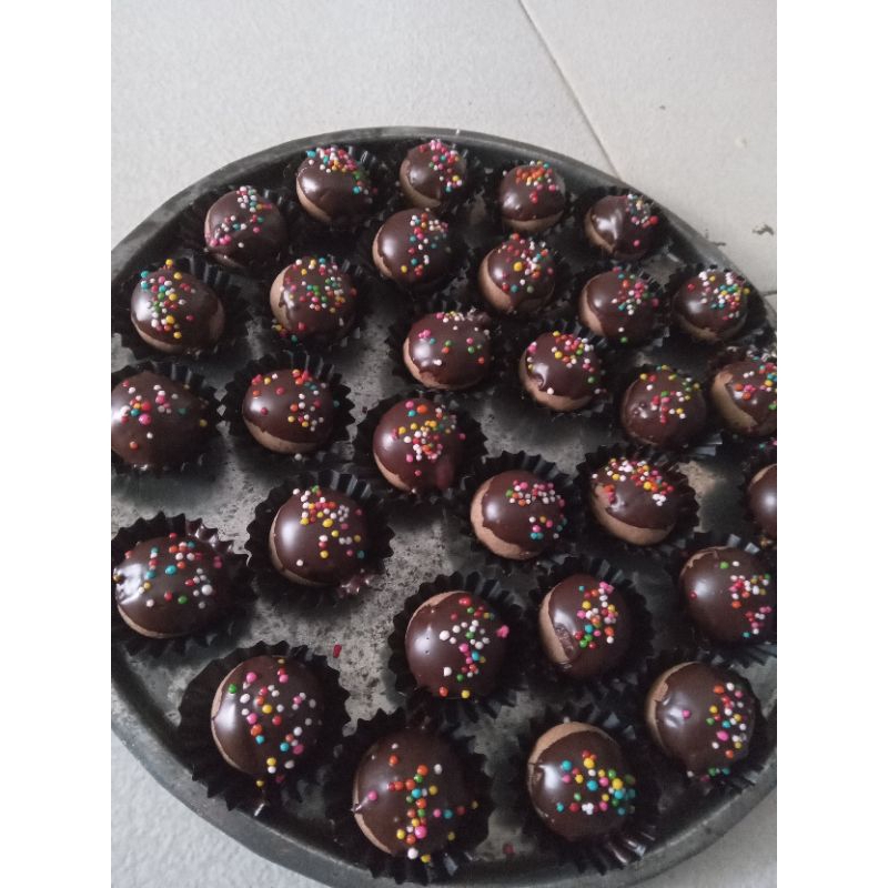 

kue coklat nastar
