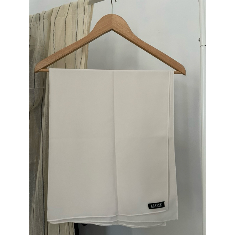 zhi scarf white by lafiye