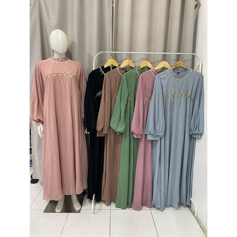 maxy dres shakila