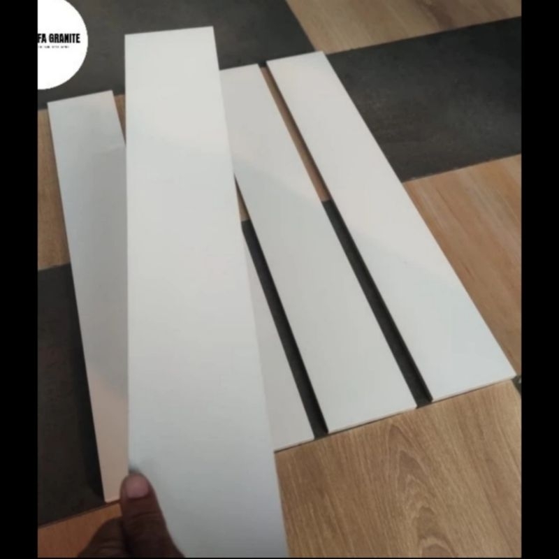 Granit list plint ukuran 10x60 pinggiran keramik putih polos solid white glossy mengkilap kw1