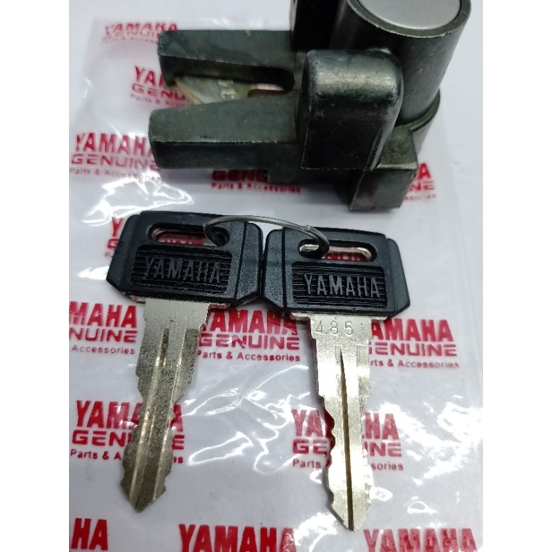 KUNCI JOK SADEL YAMAHA V80 V 80 ORIGINAL ASLI YAMAHA NOS