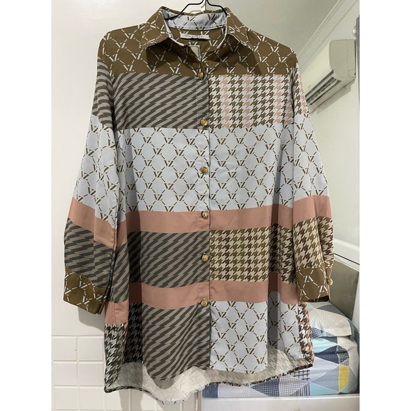 Preloved Vivi Zubedi Rumaisha