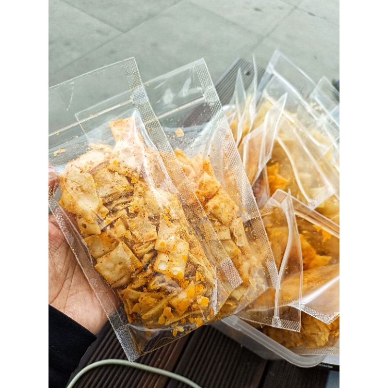 

Keripik Pangsit