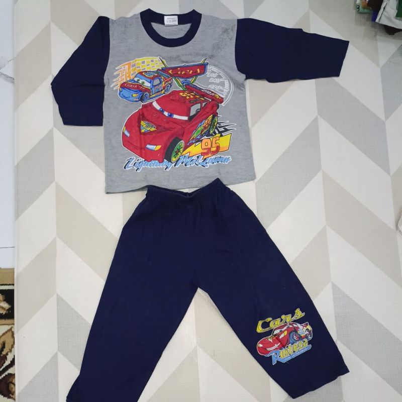 PRELOVED SETELAN BAJU TIDUR ANAK LAKI-LAKI