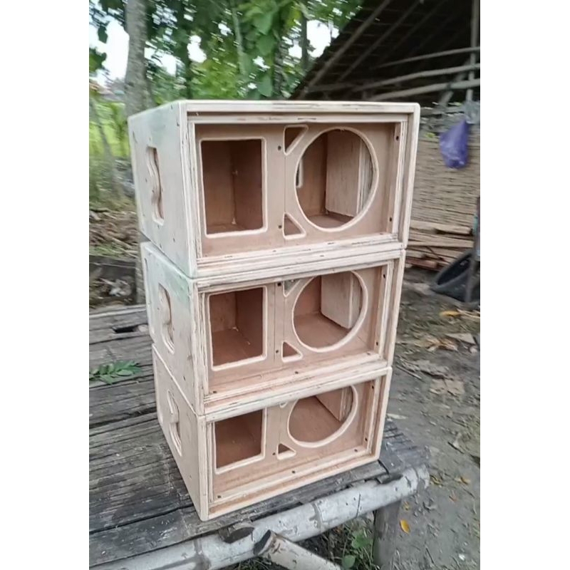 Box line array 8 inch + twiter box middle 8 inh box line array.