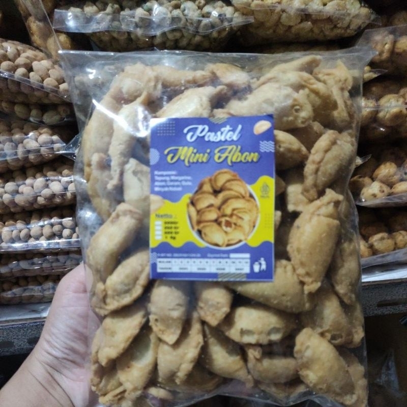 

JATIM. Pastel Mini Abon dkk