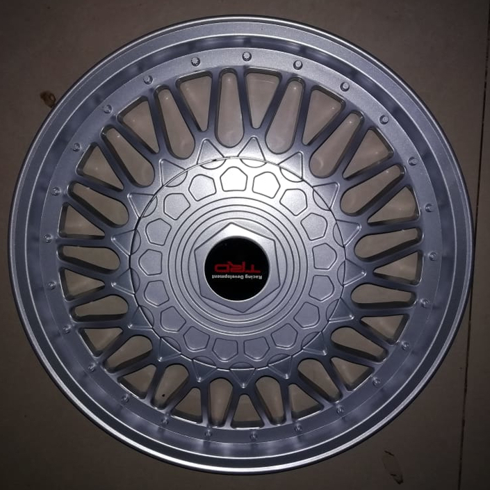 Tutup Dop Velg Mobil Ring 14 - Dop Velg Kaleng Mobil Ring 14 - Dop Velg Mobil Ring 14 - 1 SET DOP RO