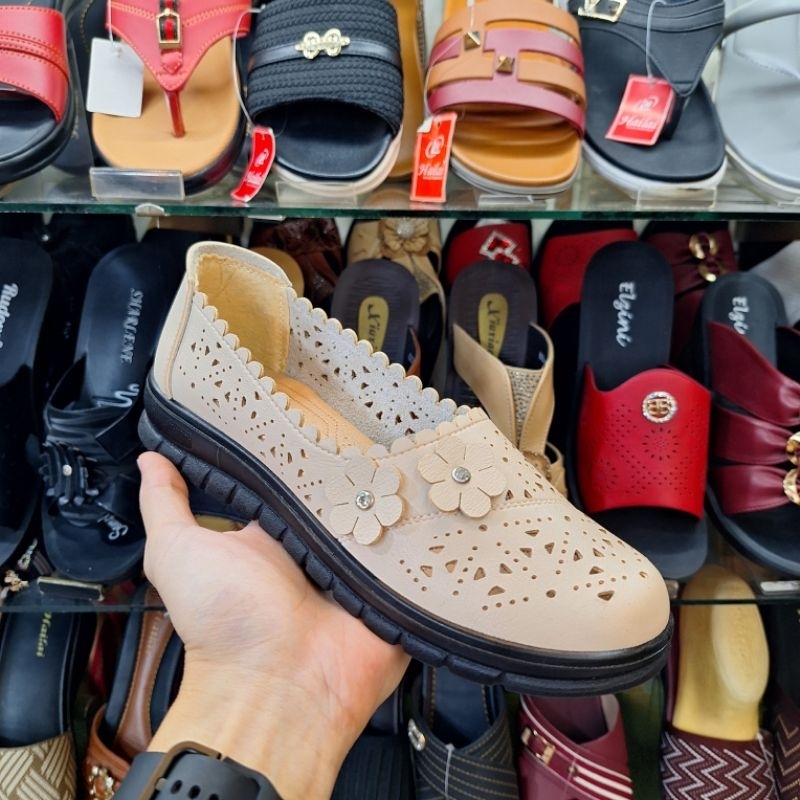 Sepatu Pancus Maudeguesis Wanita Pancus Flat