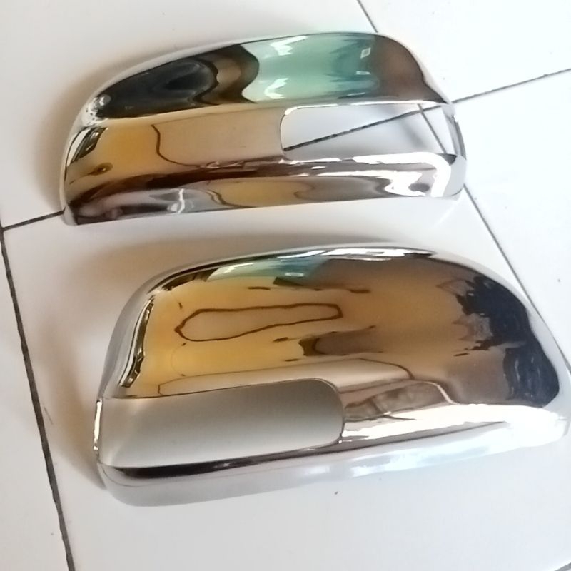 Cover Spion Rush Terios Chrome 2008 - 2012