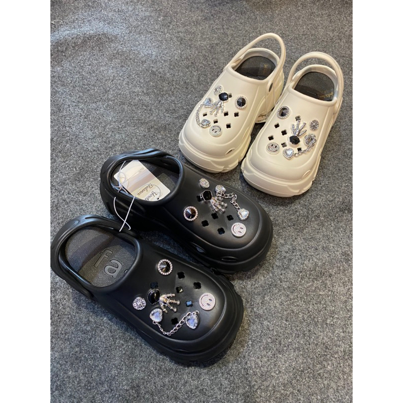 8558 - 8 Sandal Fuji Baim viral sandal import kekinian