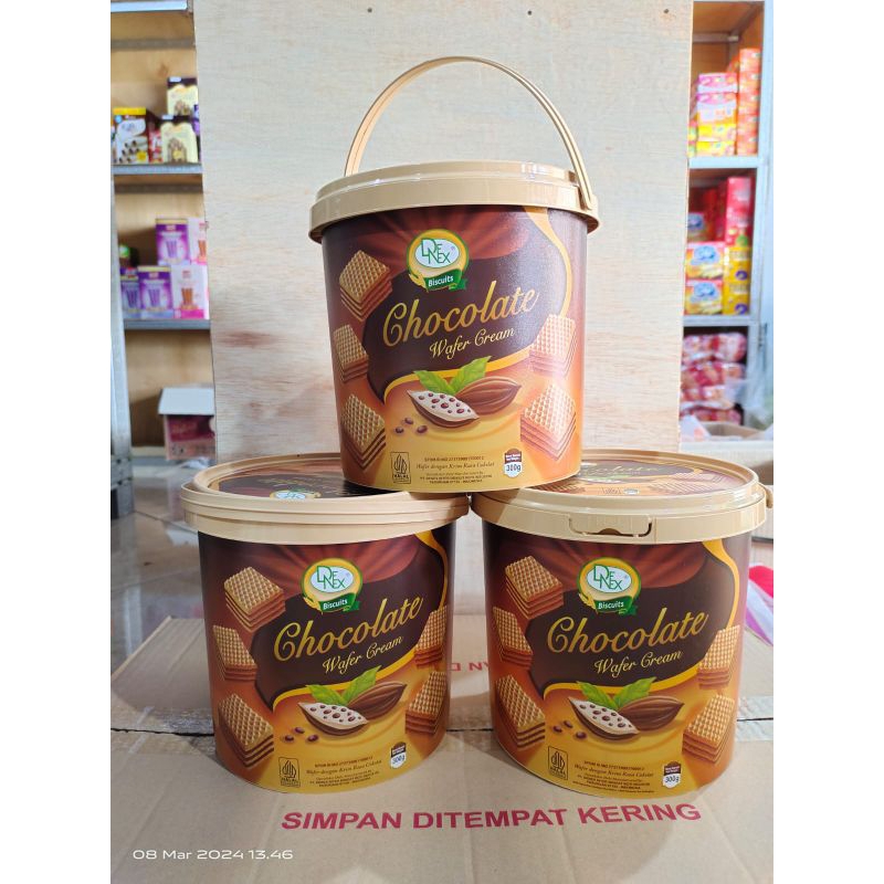 

JAJAN COKLAT WAFER CREAM