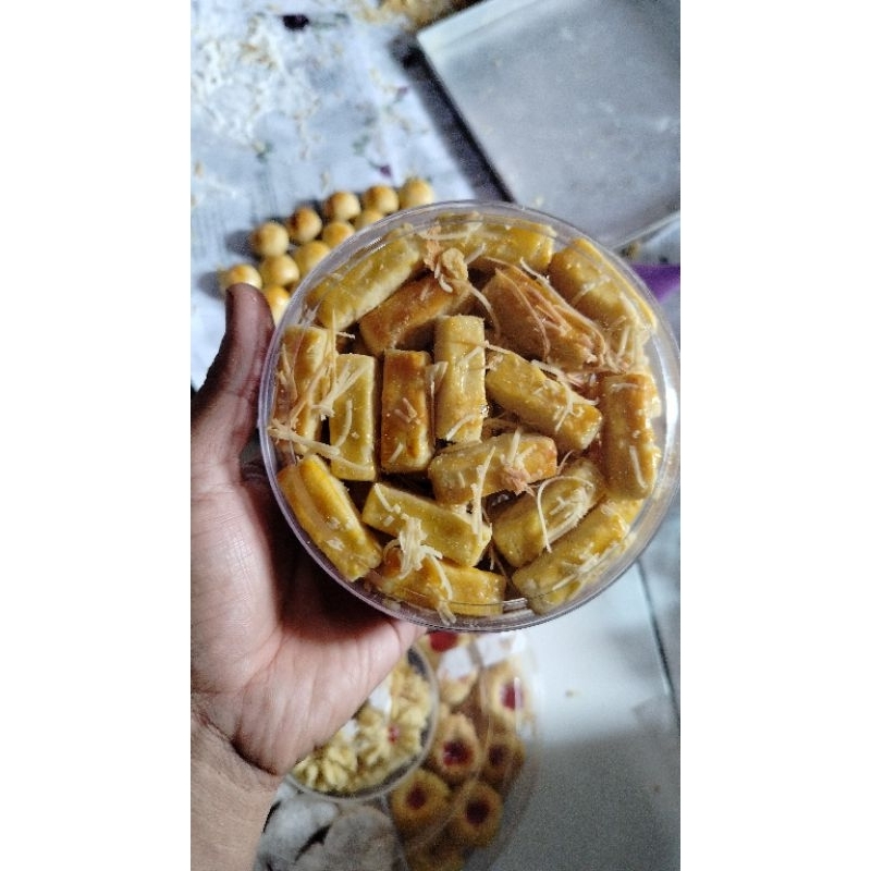 

kue kastengel keju