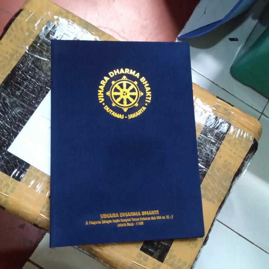 

map beludru cetak logo