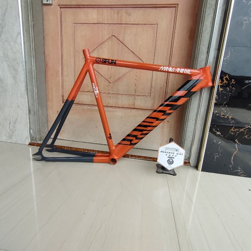 Ready Frame Only Manila Animal