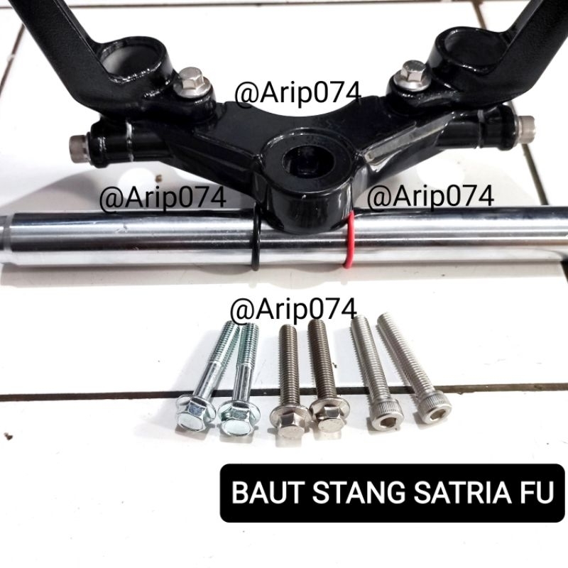 [1PCS] BAUT PENAHAN STANG SATRIA FU BAUT STANG STANDAR SUZUKI SATRIA FU 150 BAUT SEGITIGA ATAS BAUT 