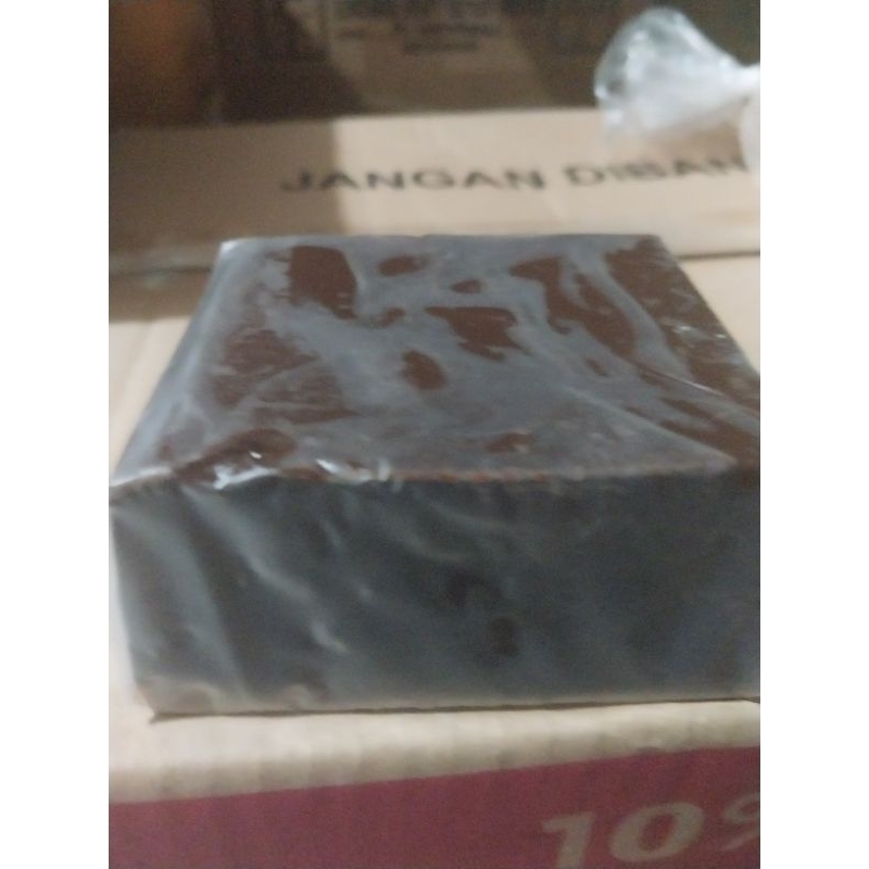 

Coklat Diamond 200 -250 gr