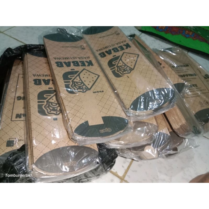 

25 LEMBAR KERTAS KEBAB TARIKAN UKURAN 24 × 9,2 CM KARTON HIGH QUALITY TEBAL PRODUK TERBARU | KOTAK KEBAB KEKINIAN | DUS KEBAB VIRAL SHOPEE | KEMASAN KEBAB | BOX KEBAB 100 PCS MURAH | CENTRAL JAYA ABADI 25 | ARINA SHIVA GROUP 7239