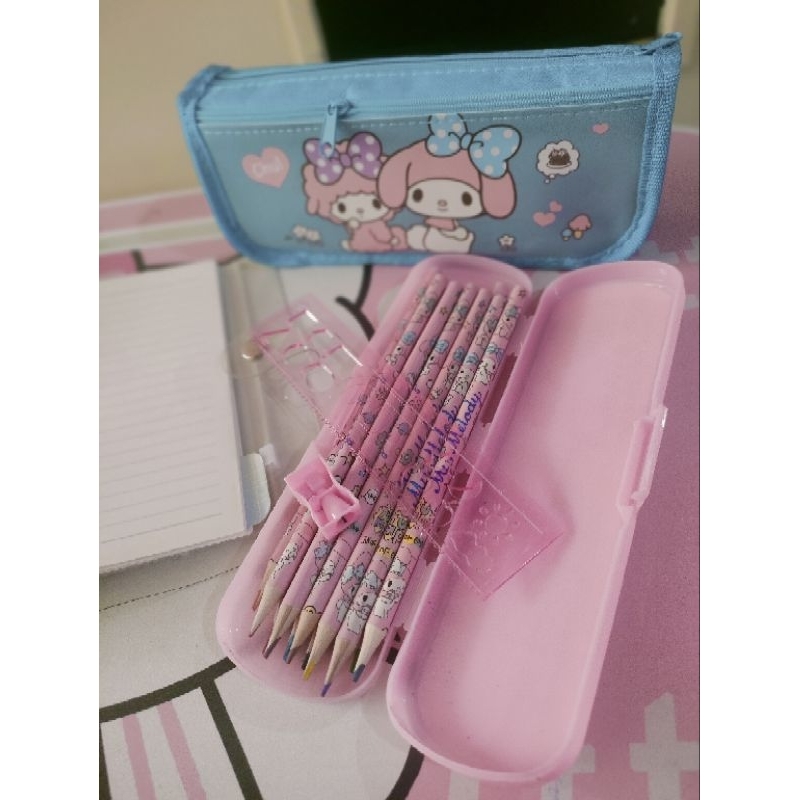 

pensil warna sanrio