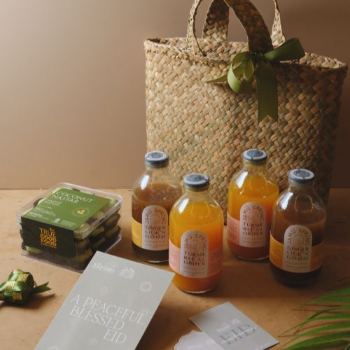 

Fountain's Eid Hamper #D : Jamu Spring Rooted 4 Joy+Nastar + Purun Bag