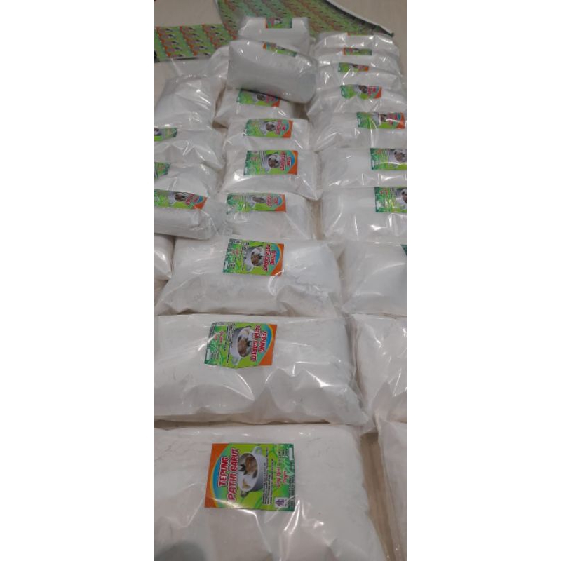 

Tepung Pati Garut 1 kg