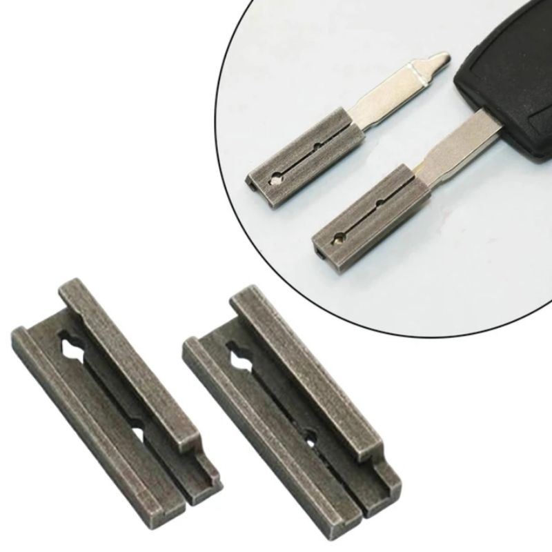 Penjepit kunci duplikat mobil Ford Fiesta