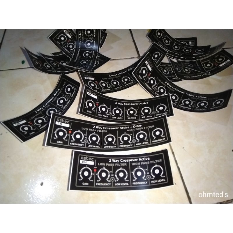 

Cross astec Stiker